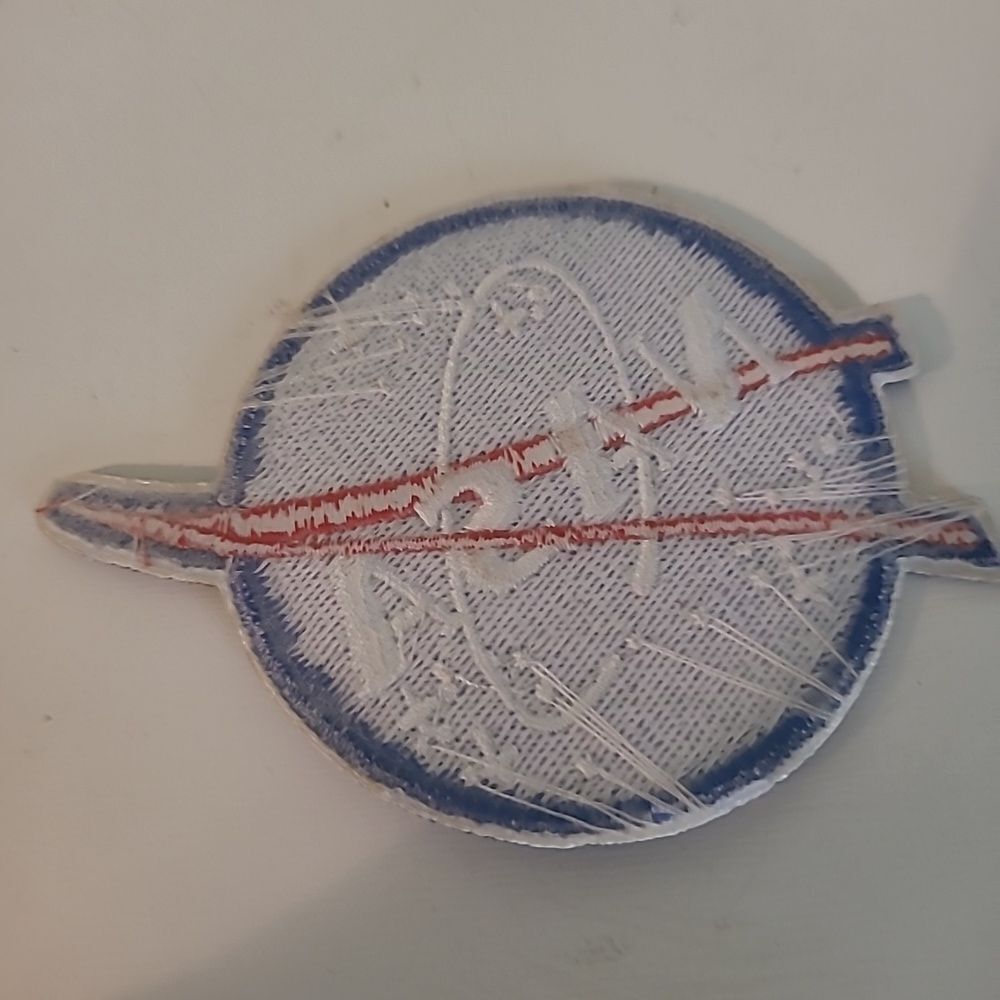 Set of Two NASA Patches - Picture 4 of 6